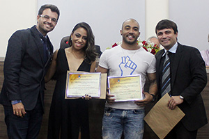 Dupla Anna e Saulo recebe o Diploma Talento Jovem dos vereadores Thales Gabriel Fonseca (SD) e Diego Miranda (PSDB)
